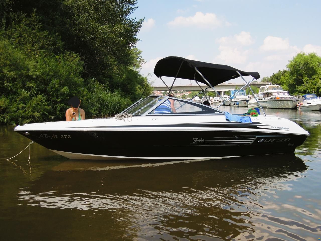 Larson LX 2150