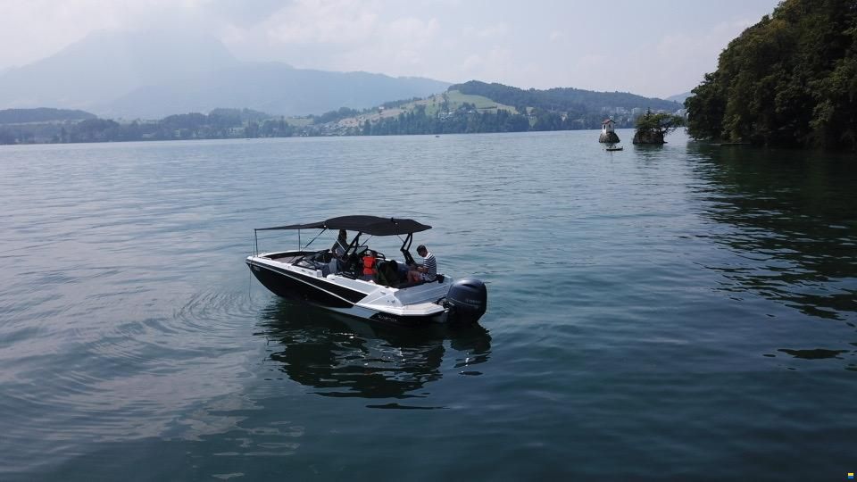 Glastron GTD 220