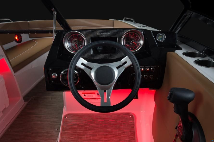 Glastron GTD 220
