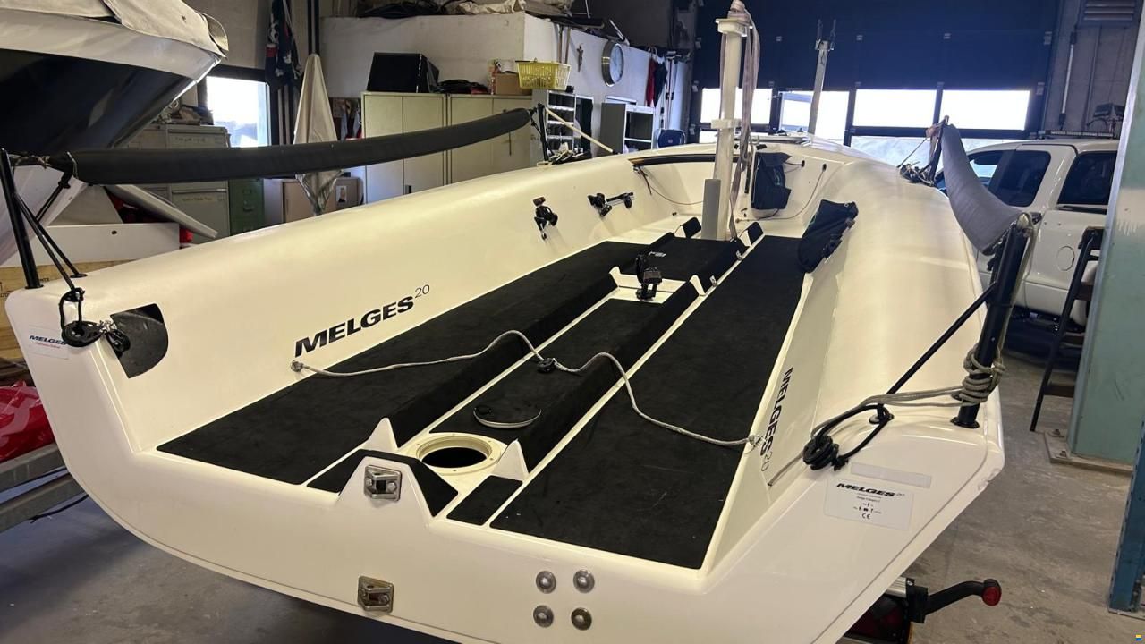 Melges 20