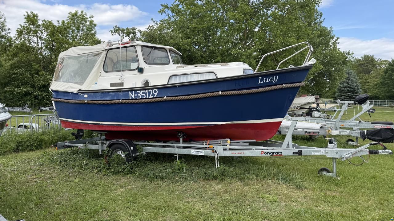 Hardy Family Pilot 20