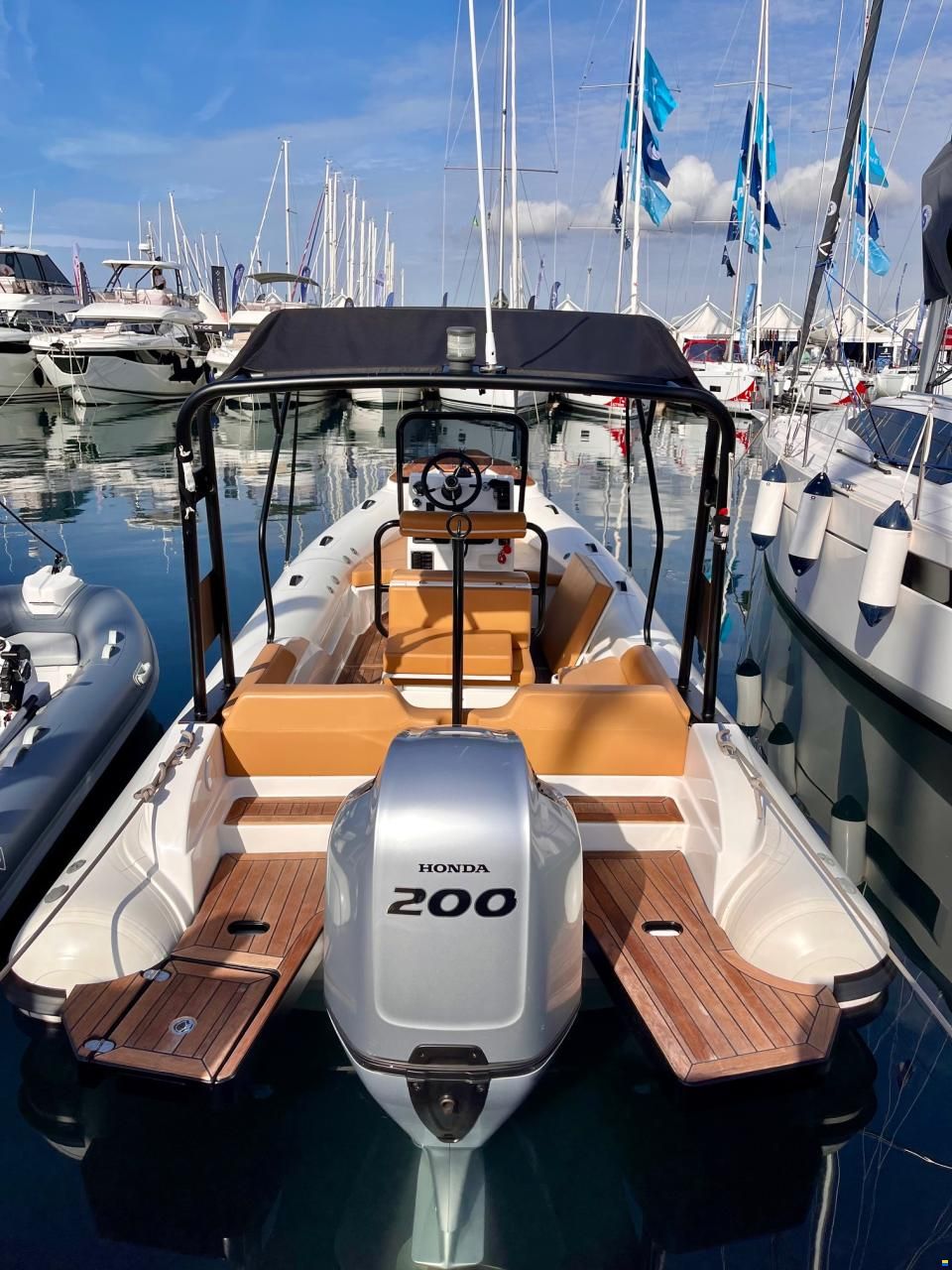 SEA FLASH Luxury 660 hypalon