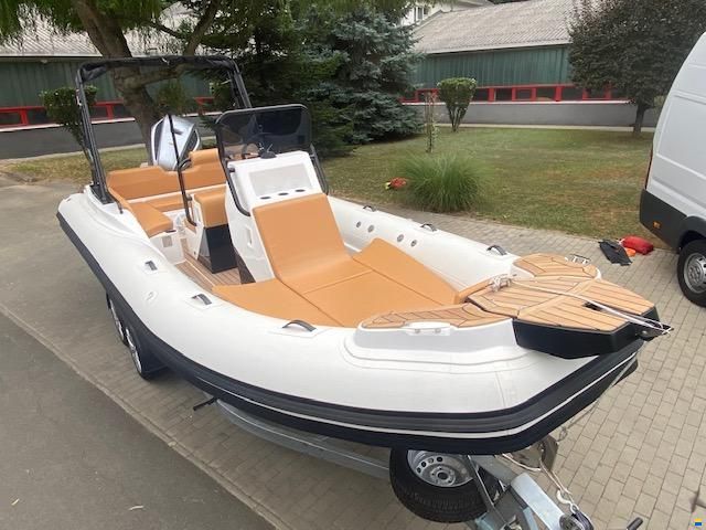 SEA FLASH Luxury 660 hypalon