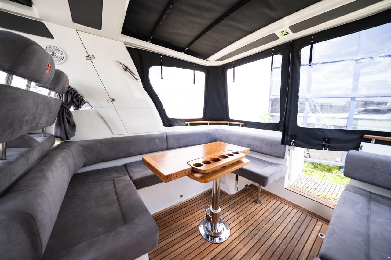 Marex 310 Sun Cruiser