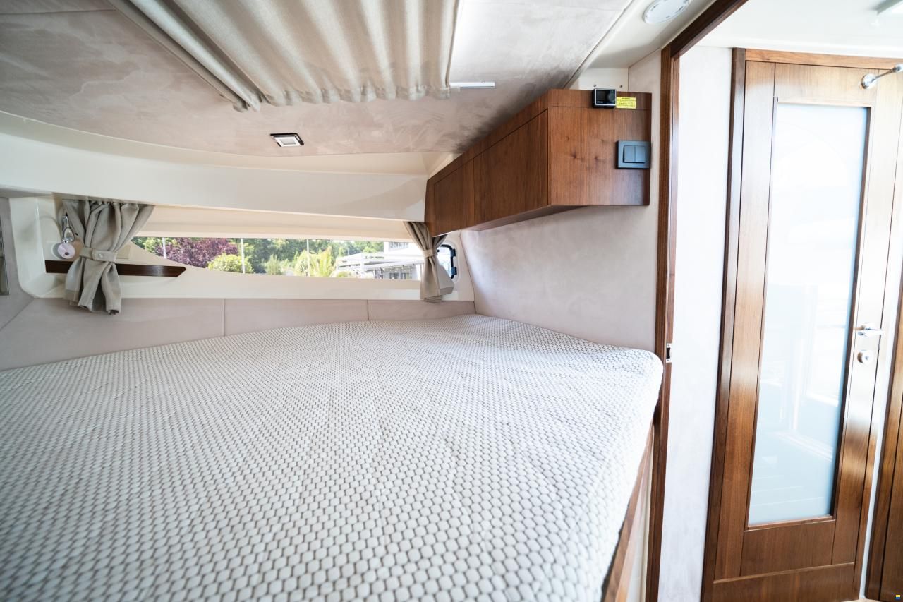 Marex 310 Sun Cruiser