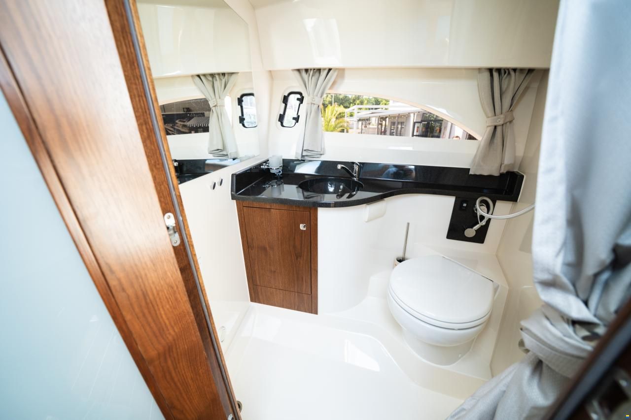 Marex 310 Sun Cruiser
