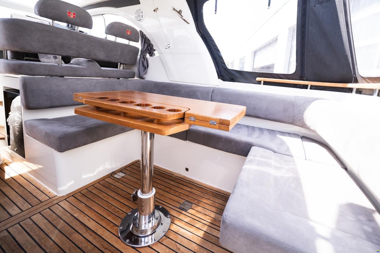 Marex 310 Sun Cruiser