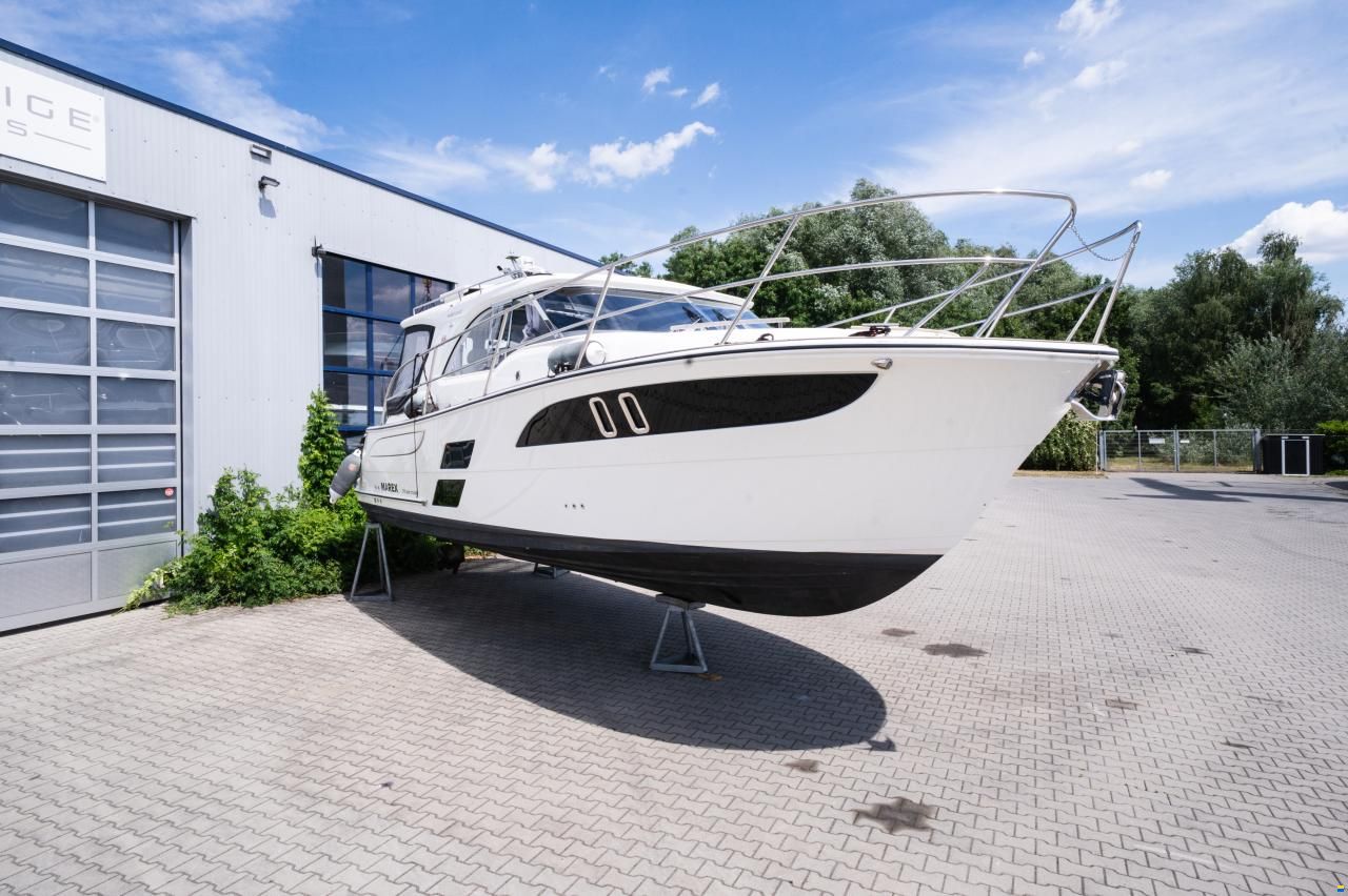 Marex 310 Sun Cruiser