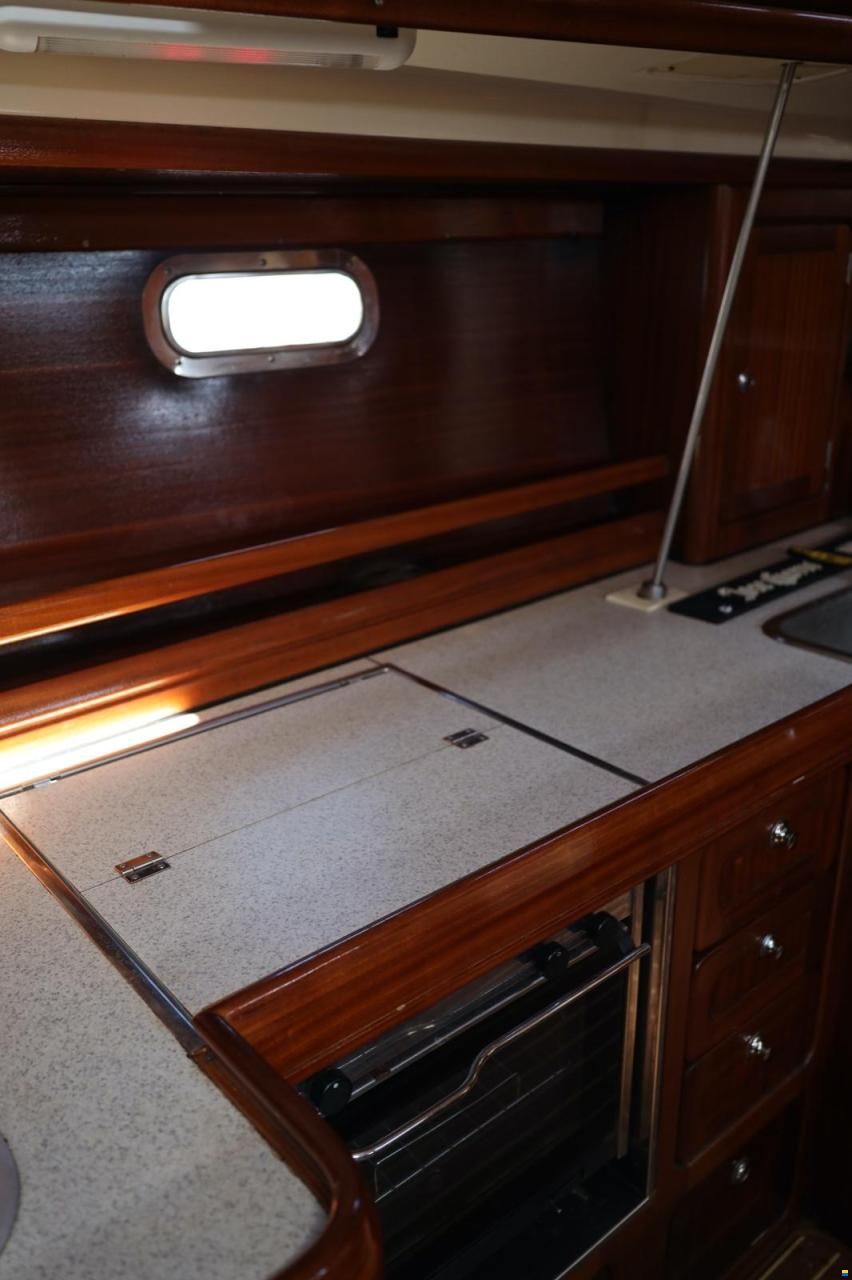 Bavaria 47