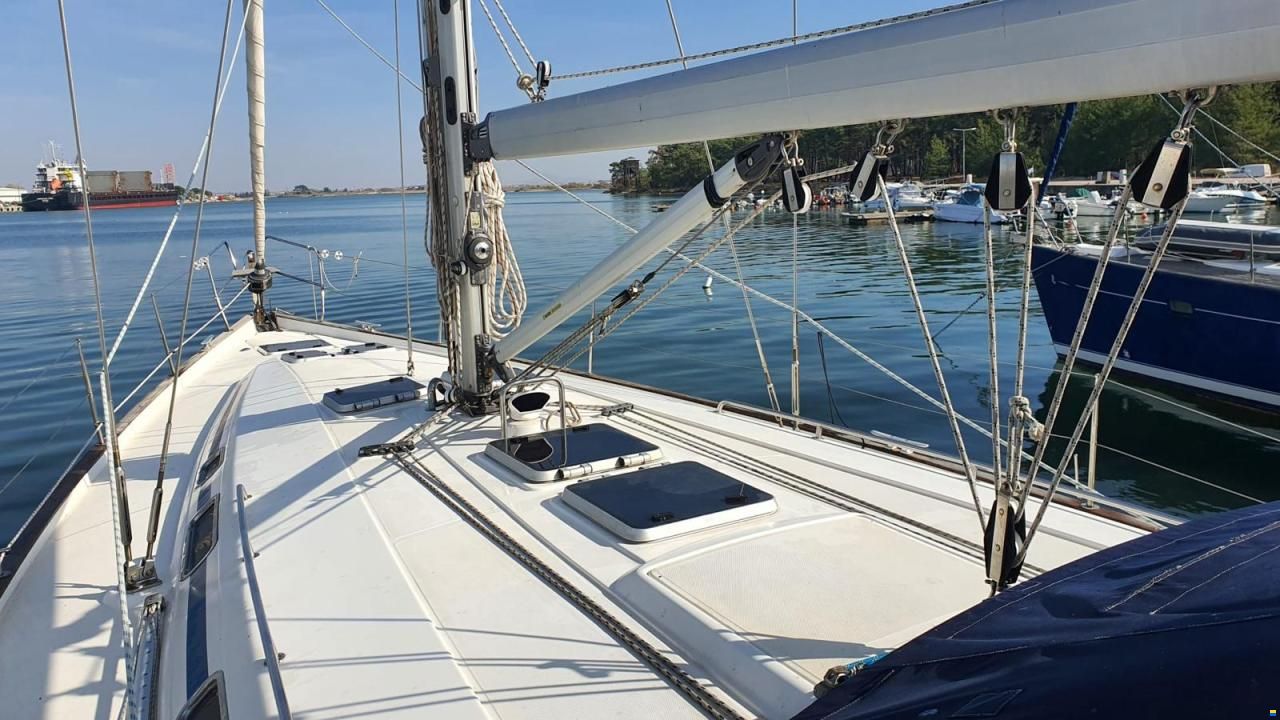 Bavaria 47