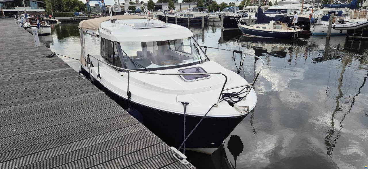 Jeanneau Merry Fisher 695