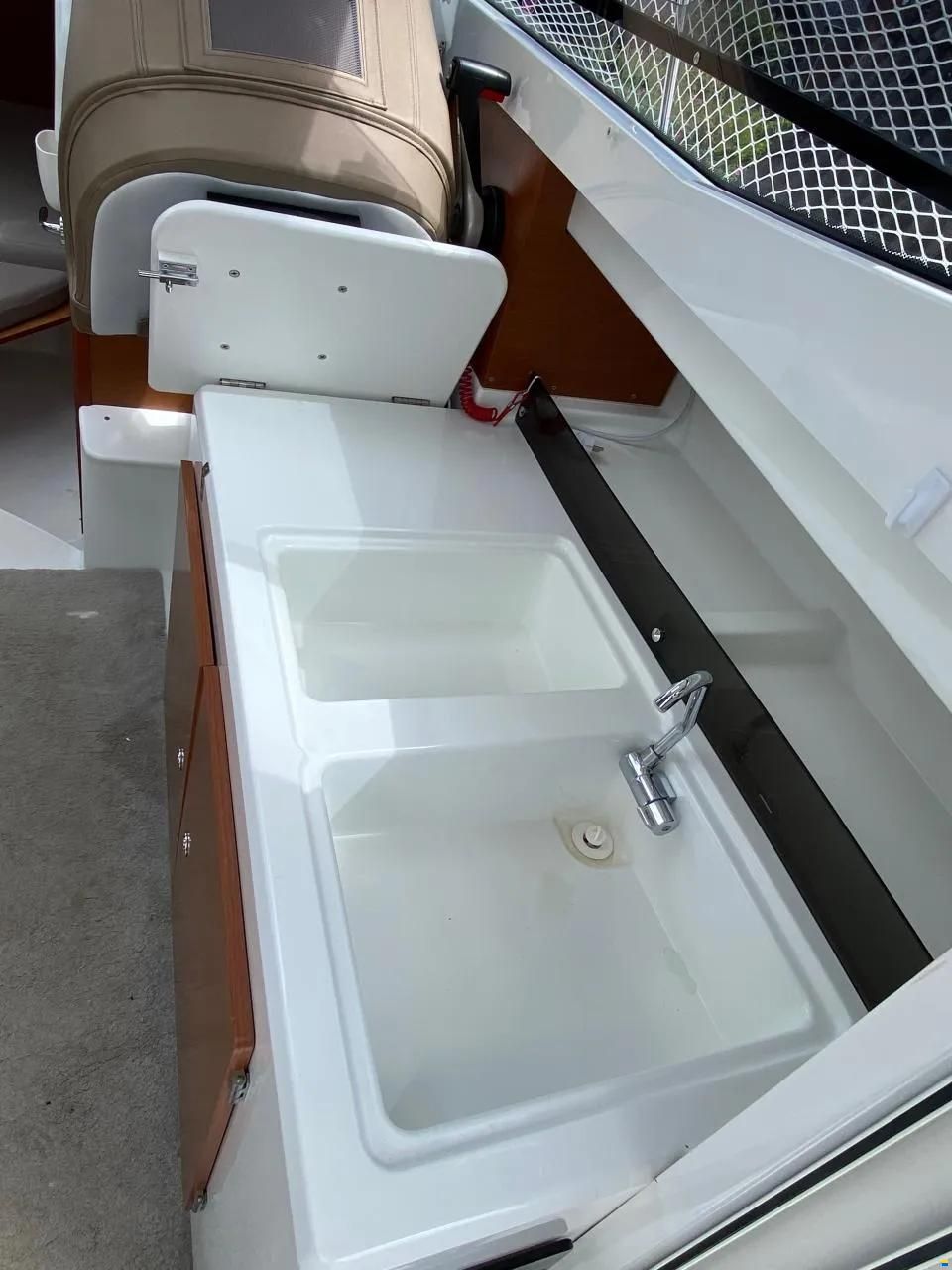 Jeanneau Merry Fisher 695