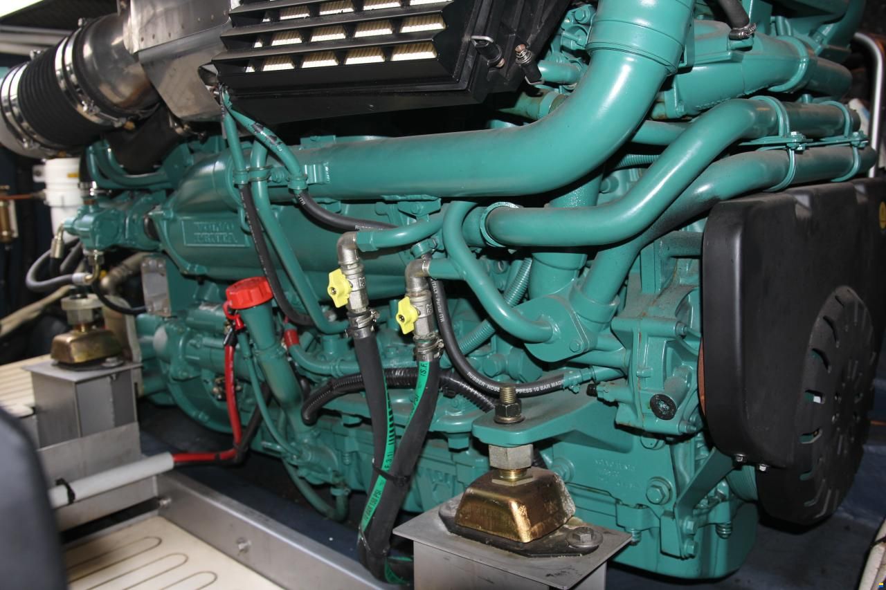 Cranchi Atlatique 48