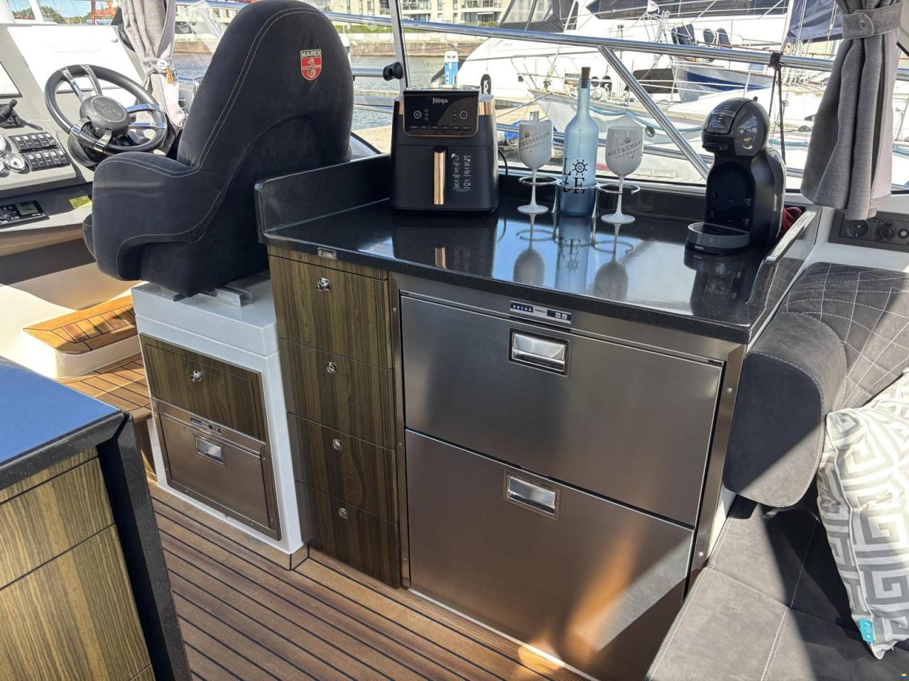 Marex 360 Cabriolet Cruiser
