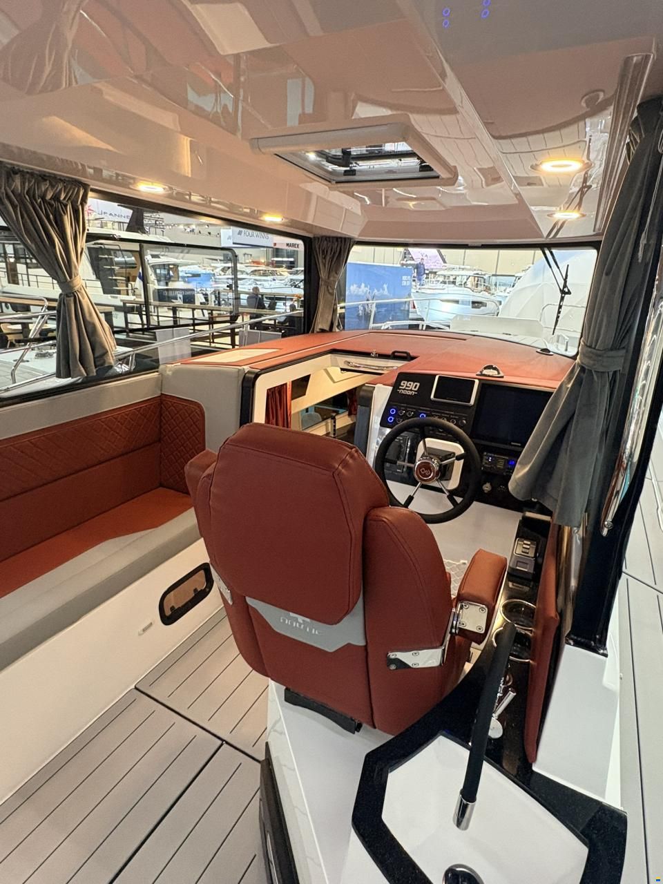 Nautic Yachts 990
