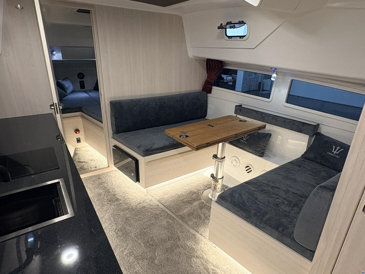 Nautic Yachts 990