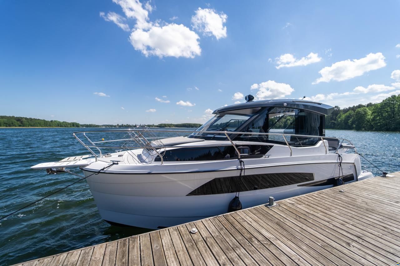 Nautic Yachts 880