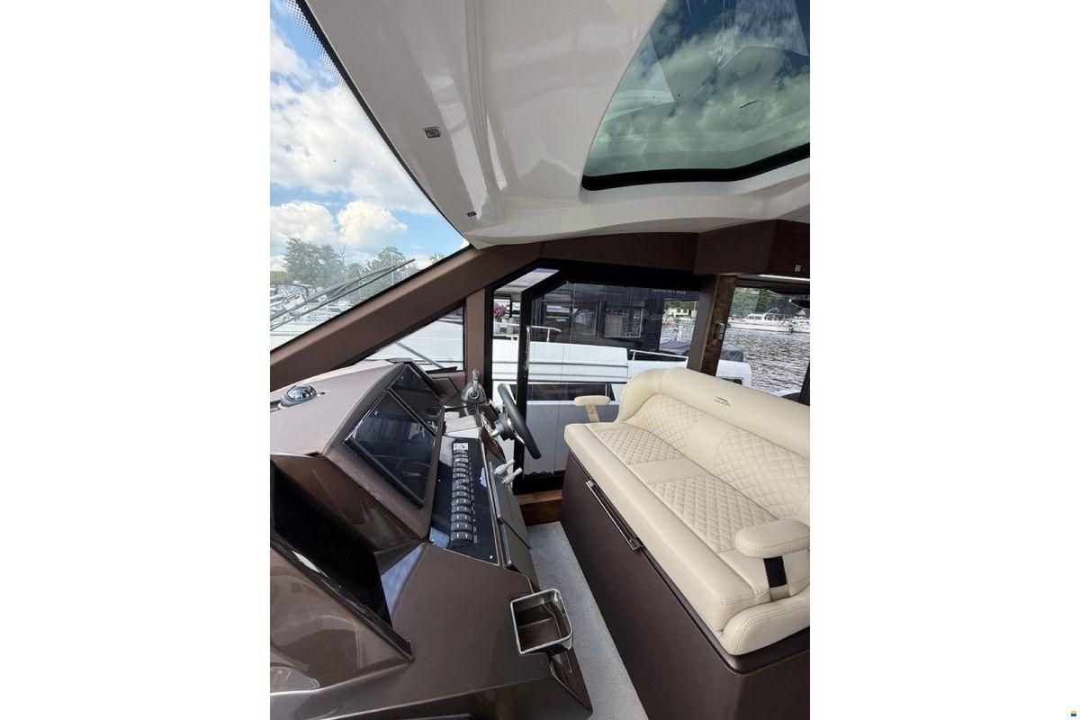 Galeon 410 HTC, 2024