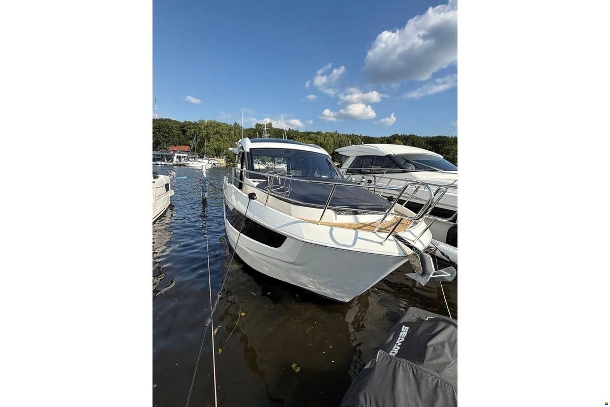 Galeon 410 HTC, 2024
