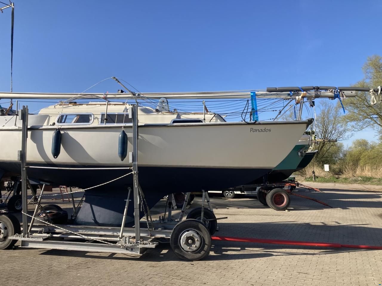 Sabre 27