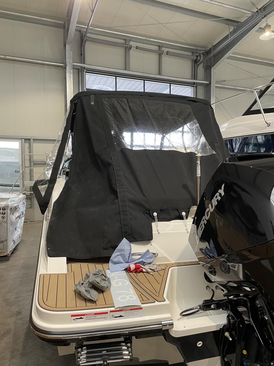 Sea Ray Spx230