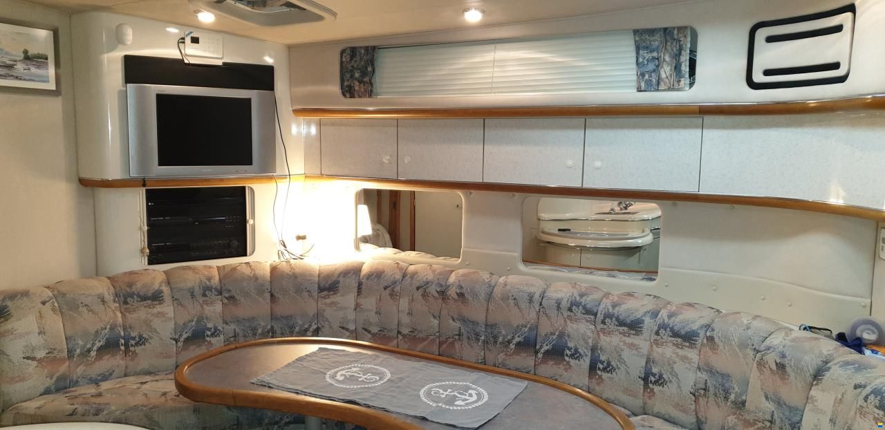 Sea Ray 450 Sundancer