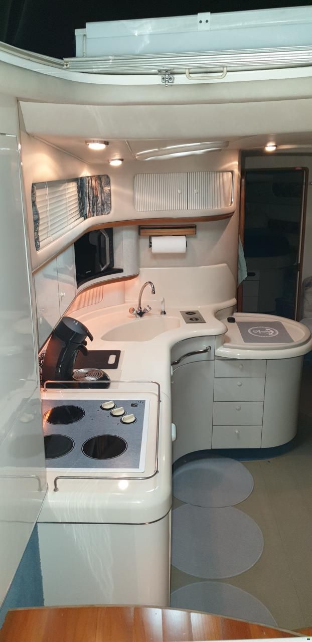 Sea Ray 450 Sundancer
