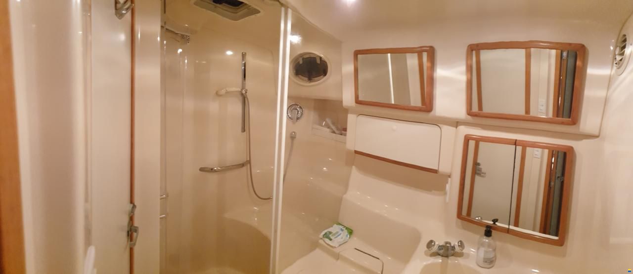 Sea Ray 450 Sundancer
