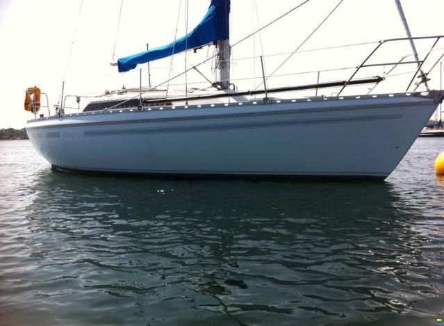 Jeanneau Aquila 28
