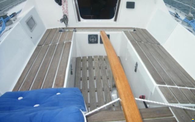 Jeanneau Aquila 28