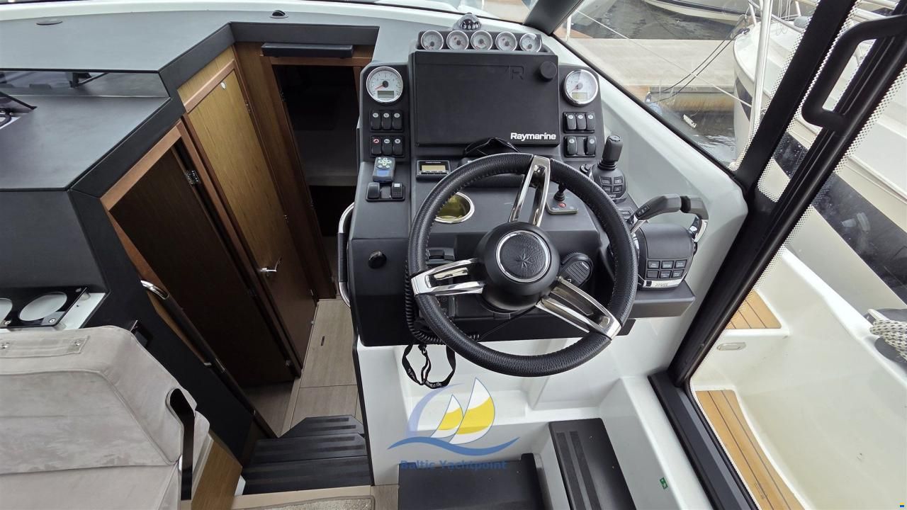 Jeanneau NC 37
