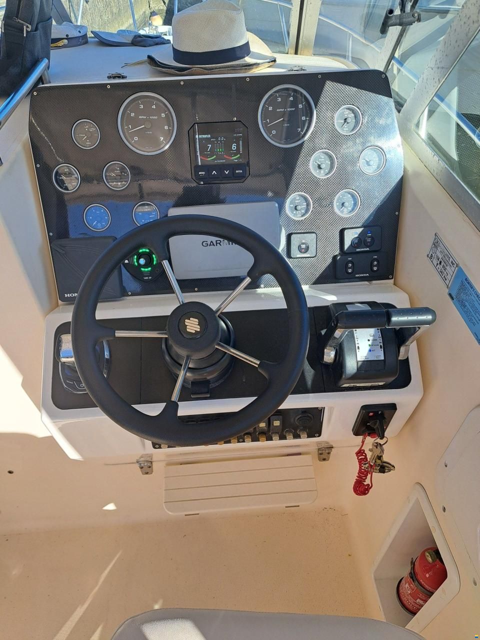 Pursuit 2870 Walkaround