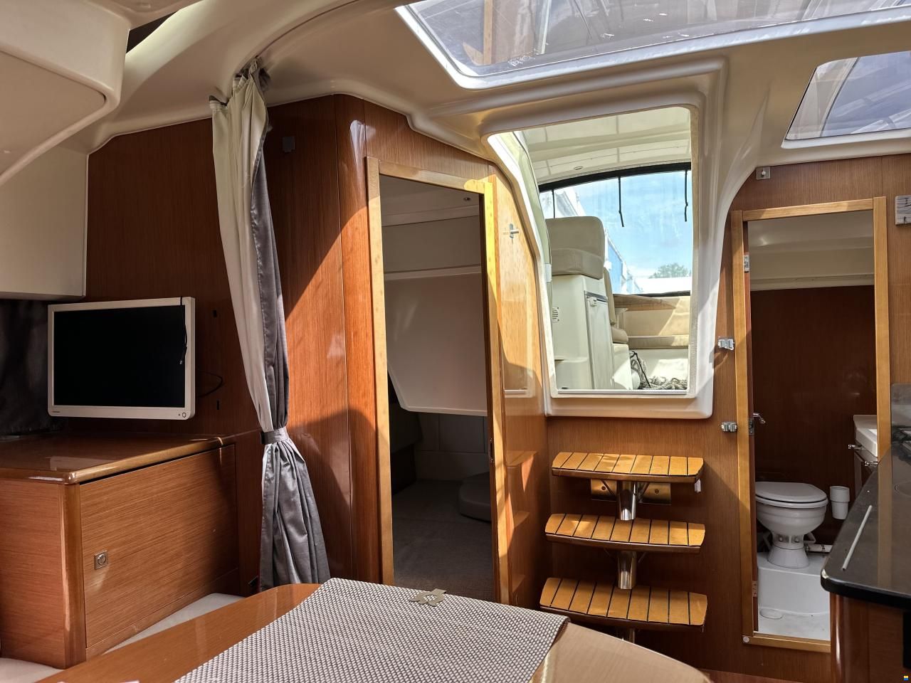 Jeanneau Leader 9