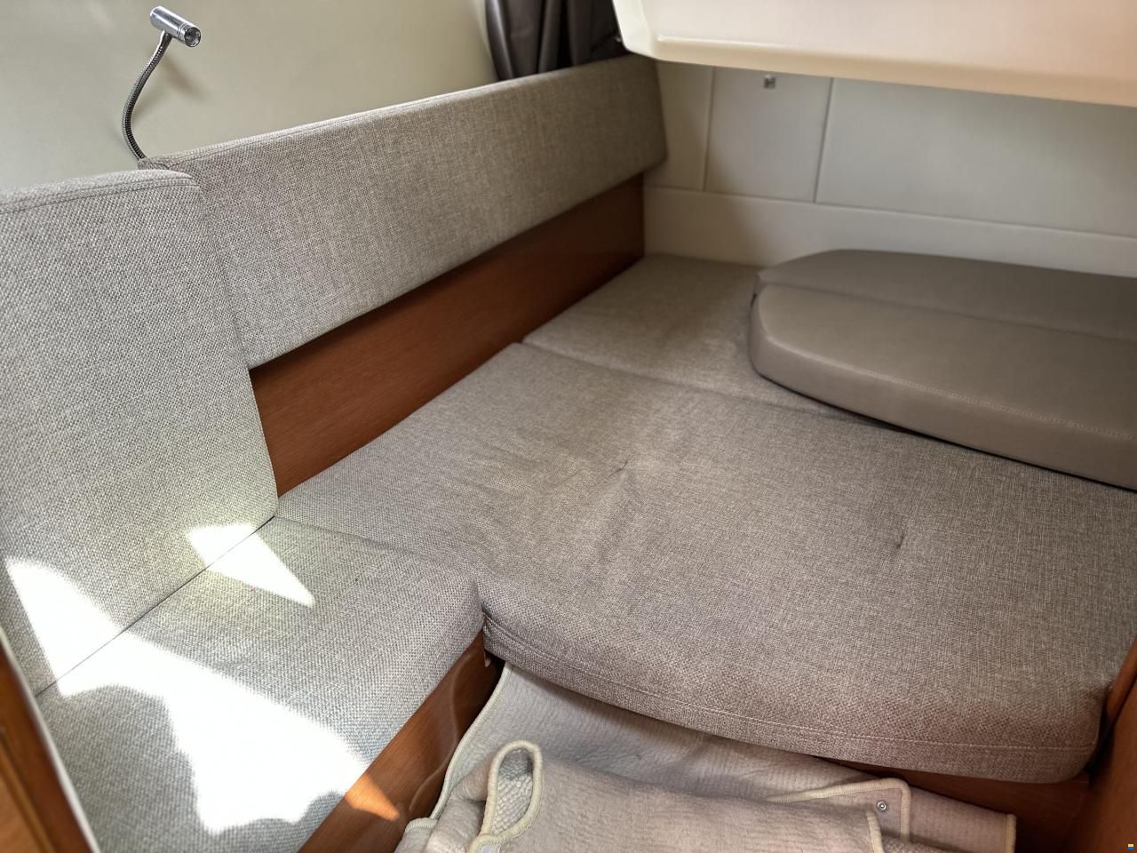 Jeanneau Leader 9
