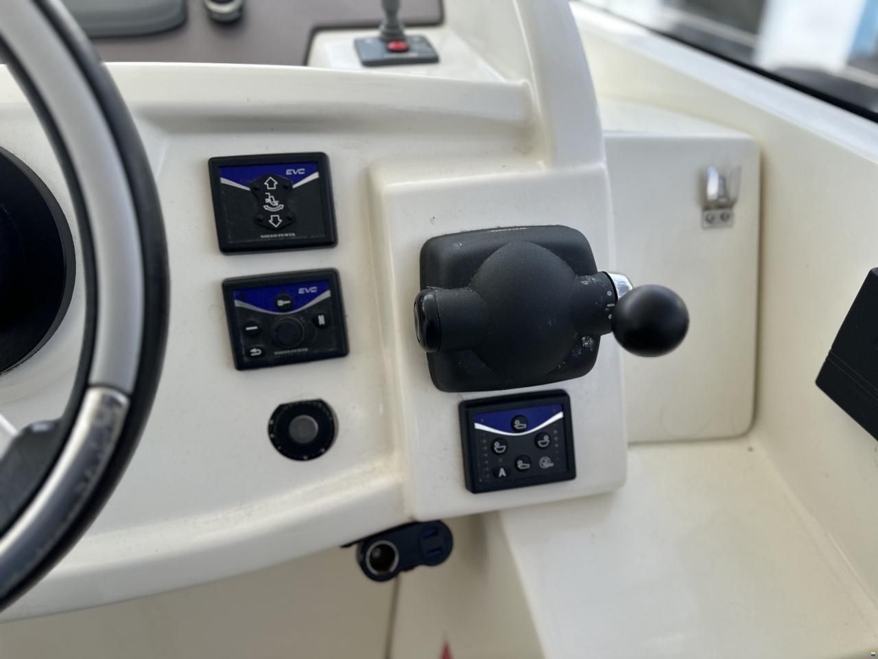 Jeanneau Leader 9