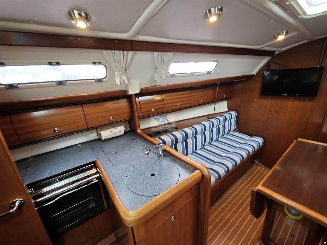 Bavaria 32 Cruiser