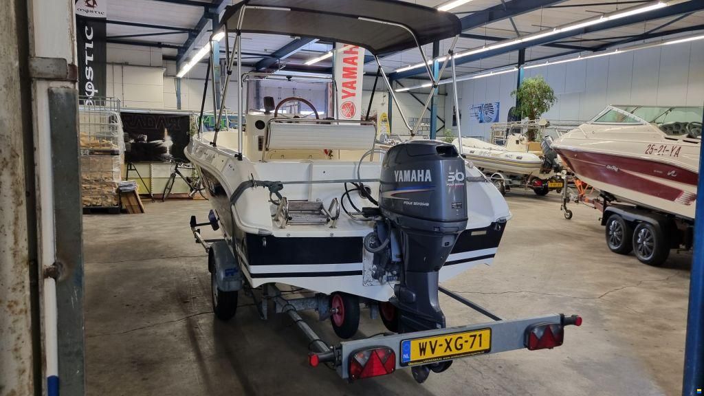 Cad 18 Open Met Yamaha F60EFI en trailer