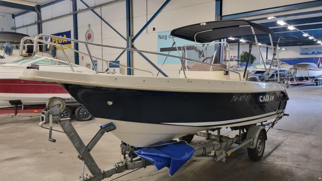 Cad 18 Open Met Yamaha F60EFI en trailer