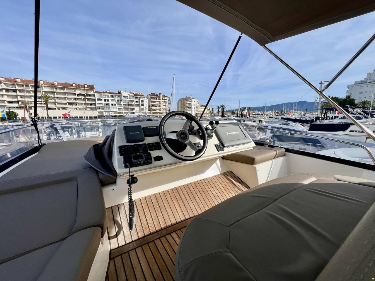 Jeanneau Prestige 50 Fly