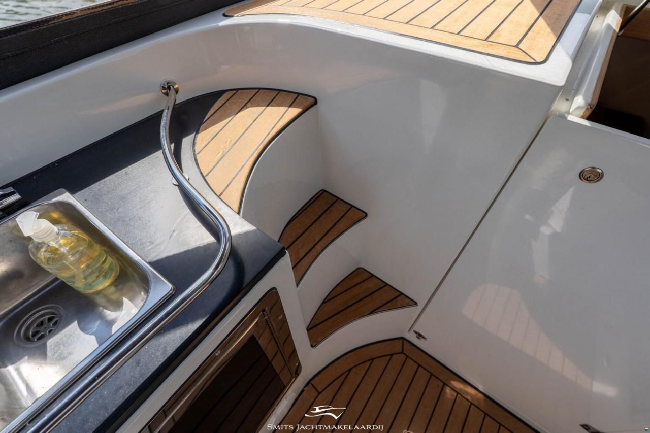 Bola GS Tender 27 Semi Cabin