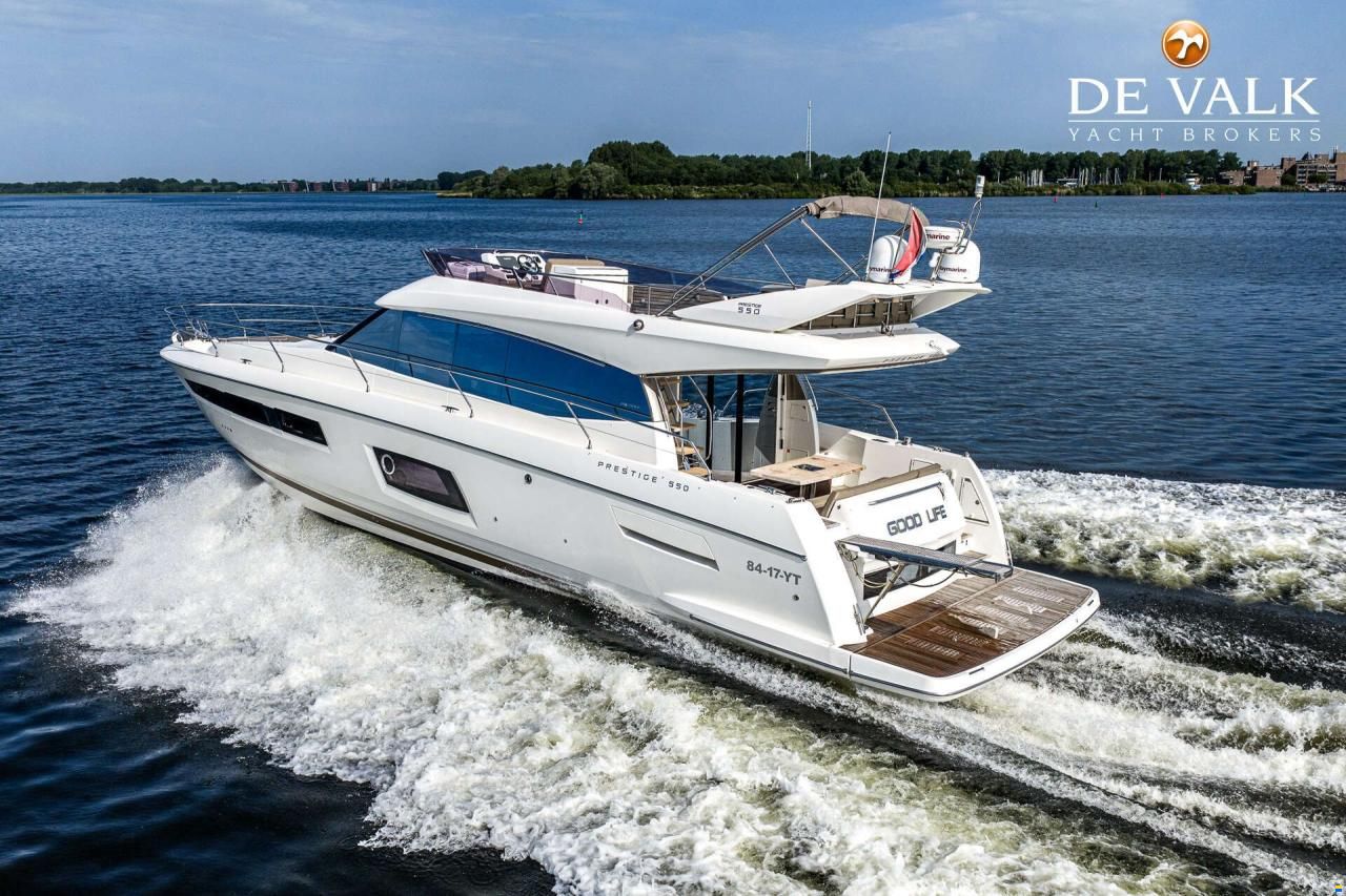 Prestige 550 Flybridge