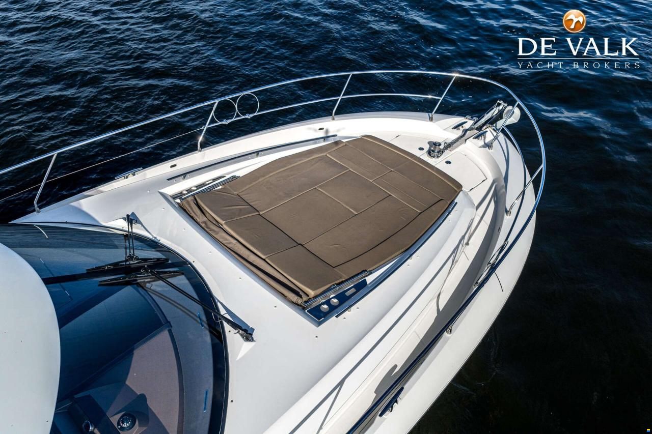 Prestige 550 Flybridge