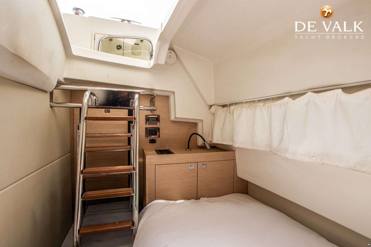 Prestige 550 Flybridge