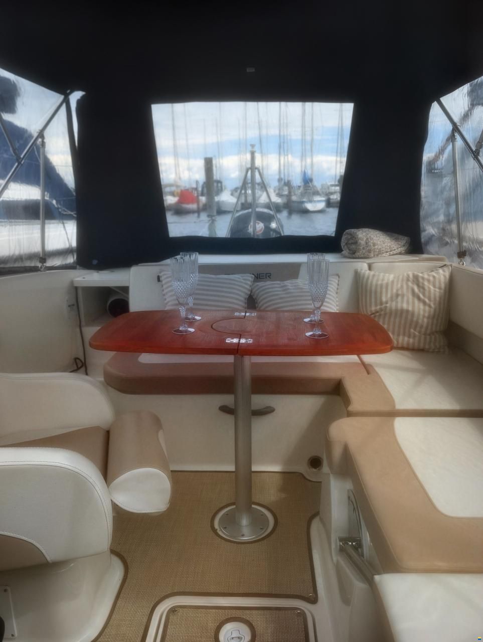 Bayliner Vr5 Bowrider 2018 – Klar til so