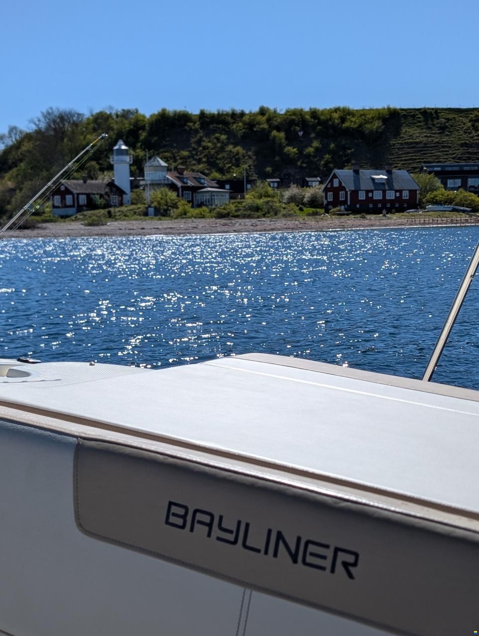 Bayliner Vr5 Bowrider 2018 – Klar til so