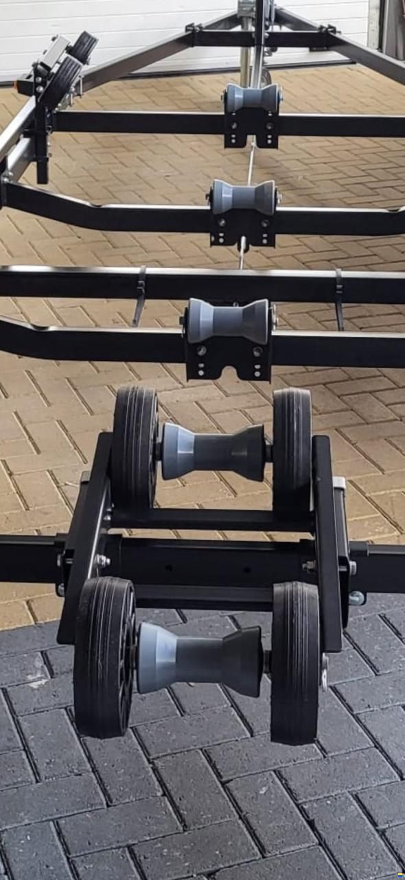 Crestliner 1650 Discovery Tiller