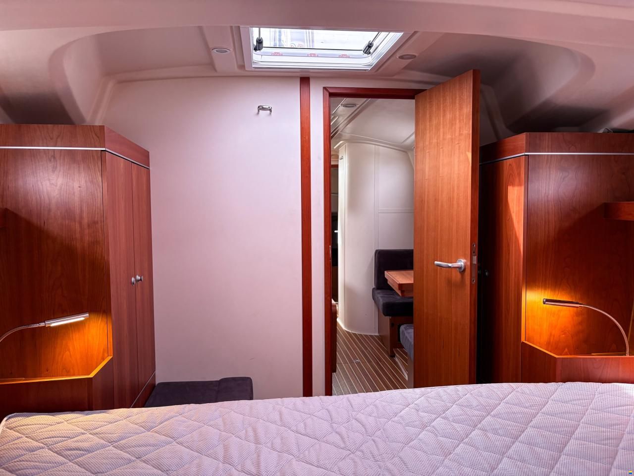 Hanse 385