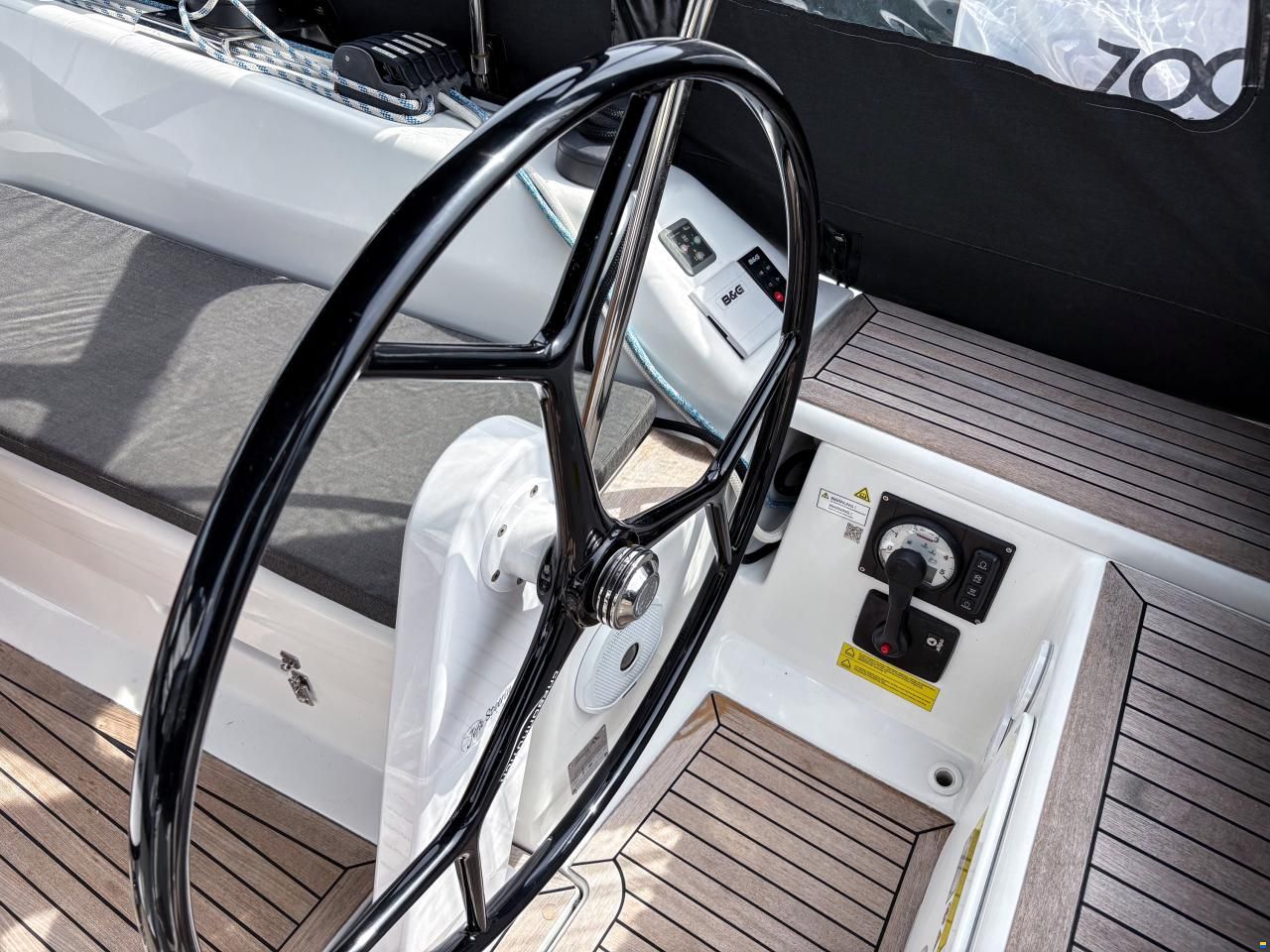 Hanse 385