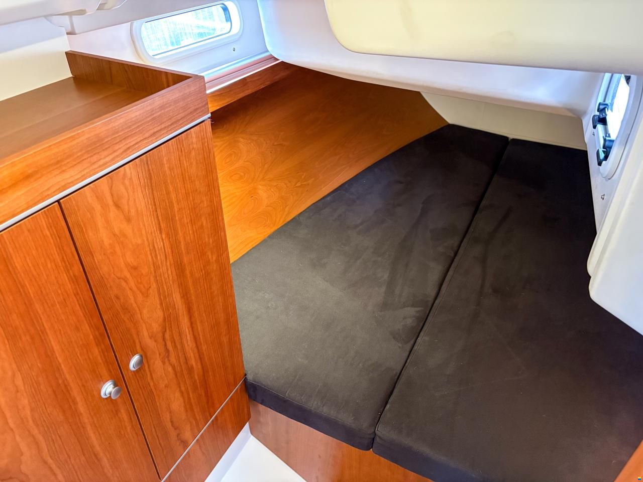 Hanse 385