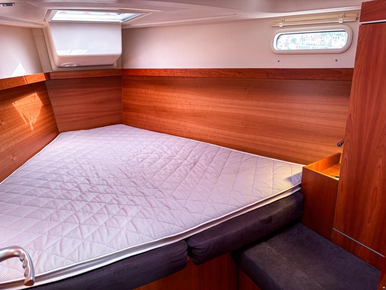 Hanse 385